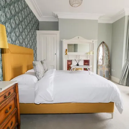 39 West Street Scarborough