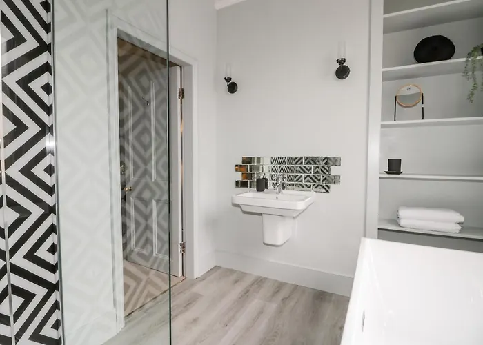 39 West Street * 斯卡伯勒